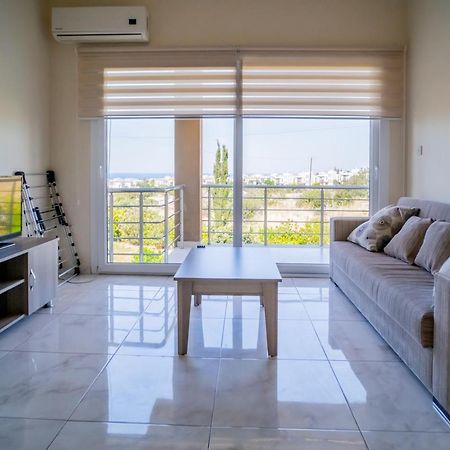 Spacious Two-Bedroom Apartment In Amazing Residence Escape Homes Kirenia Zewnętrze zdjęcie
